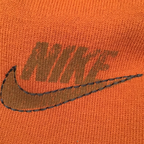 Nike Beanie Skull Cap - Picture 2 of 3